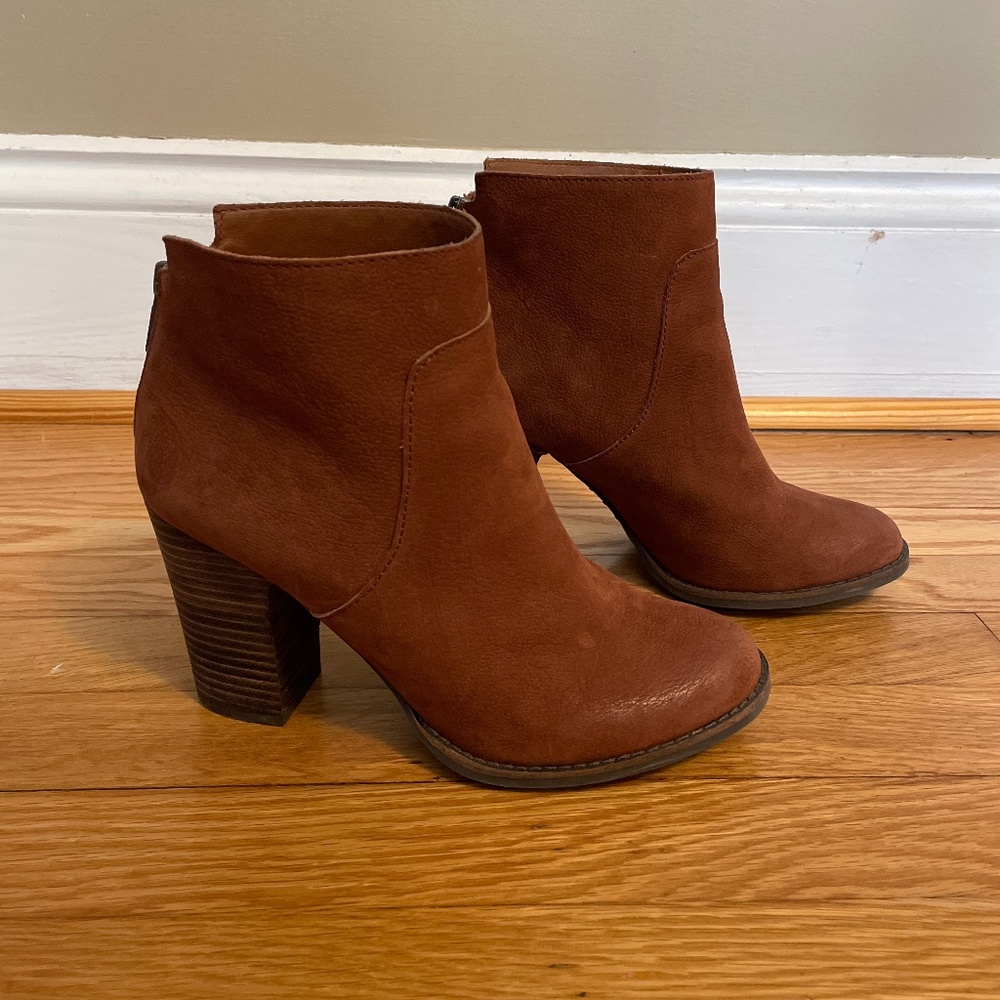Lucky Brand Liesell size 9